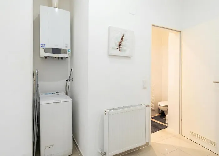 For Longstays, Comfy 1br With Wifi & Tv * Bécs
