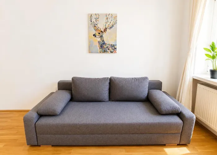 For Longstays, Comfy 1br With Wifi & Tv Apartman *