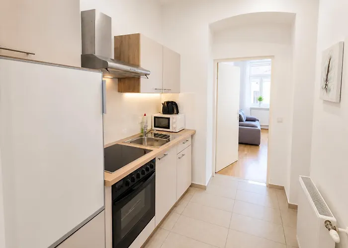 Apartman For Longstays, Comfy 1br With Wifi & Tv